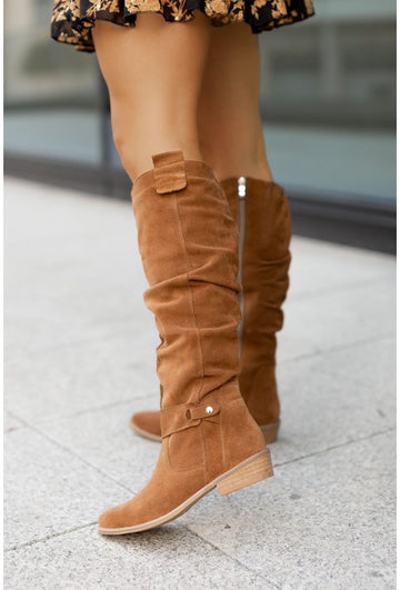 Tan